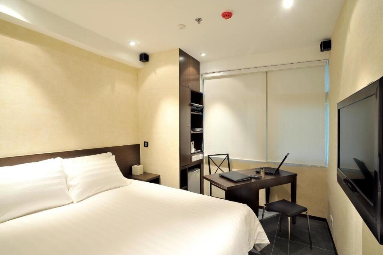 Mingle With The Star Hotel ฮ่องกง ภายนอก รูปภาพ